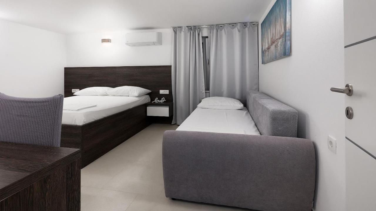 Apartment Vegas Novalja Eksteriør billede