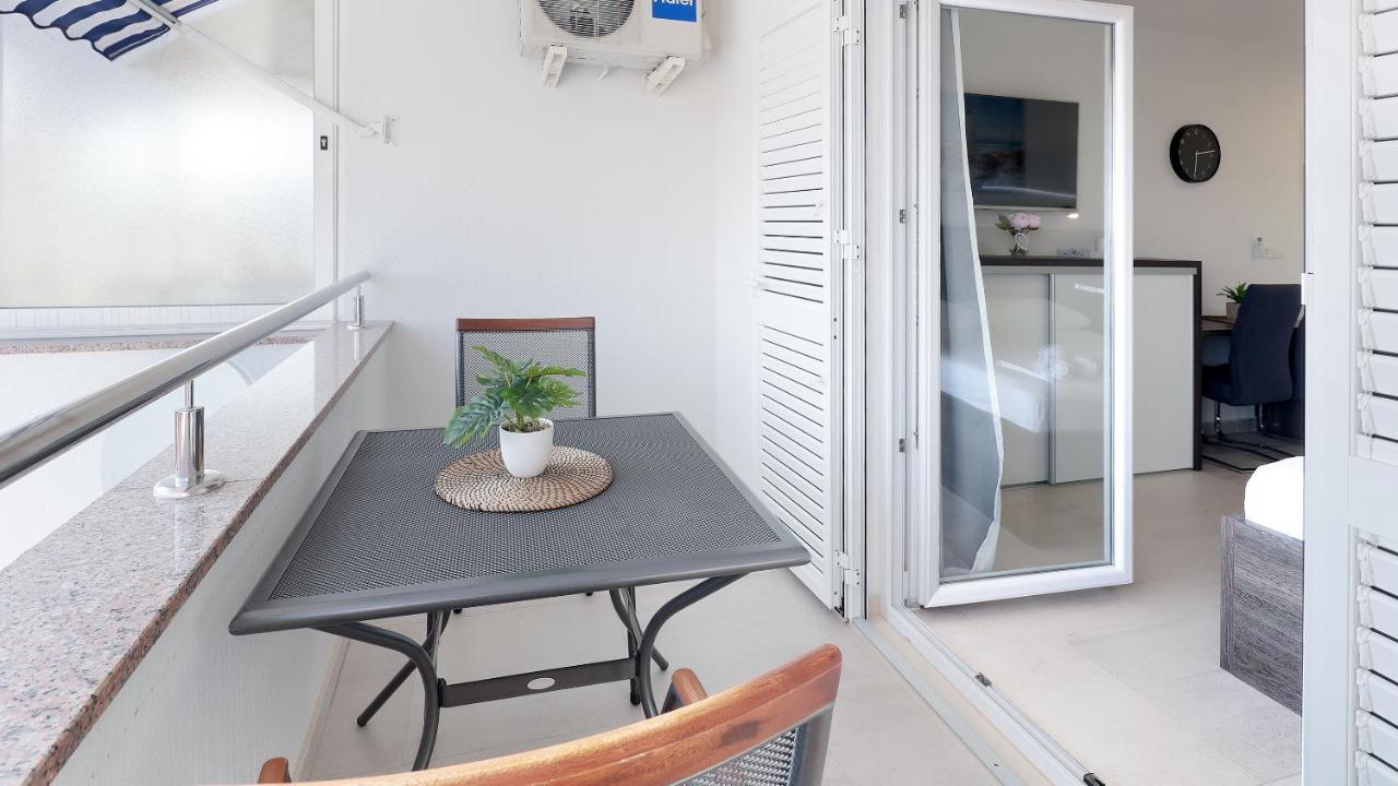 Apartment Vegas Novalja Eksteriør billede