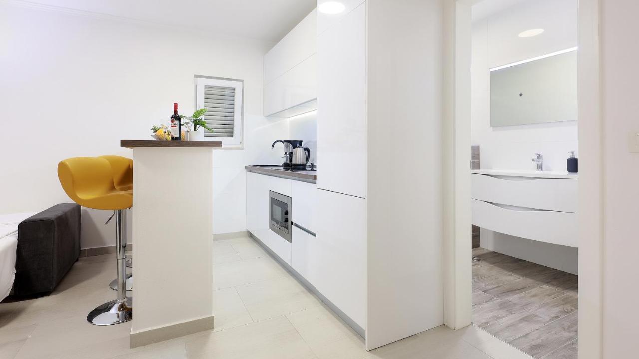 Apartment Vegas Novalja Eksteriør billede
