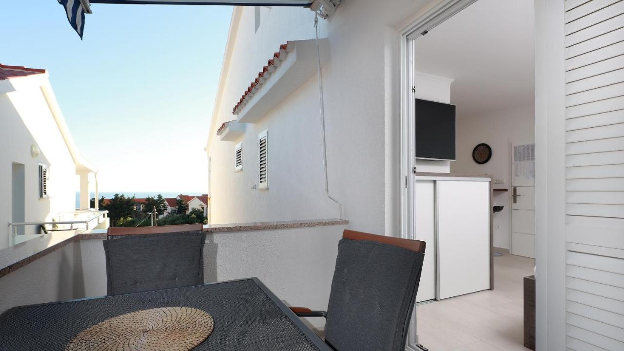 Apartment Vegas Novalja Eksteriør billede